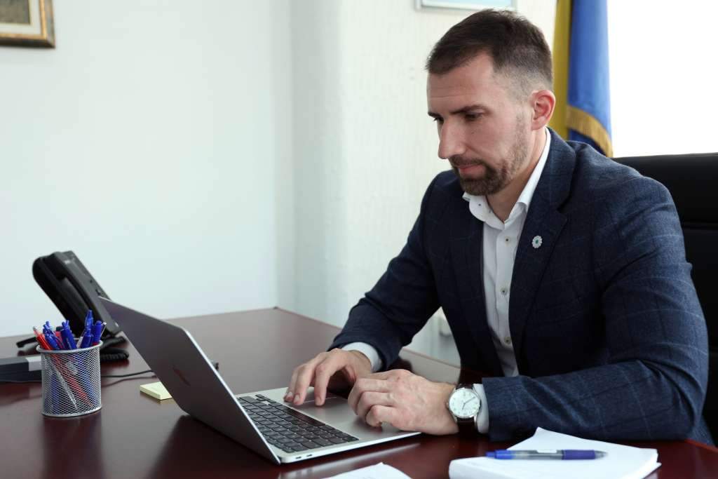 Adnan Delić - Otvoren javni poziv za selekciju domaćinstava za podjelu EU pomoći